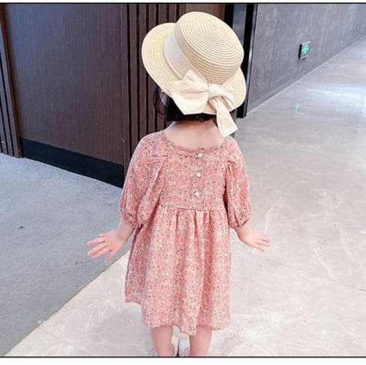 キッズファッション ワンピース　小花柄パフスリーブシャーリングワンピース