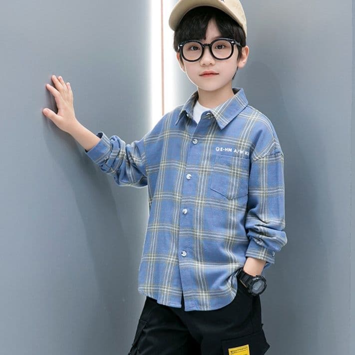 キッズファッション シャツ　男の子用チェック柄長袖カジュアルシャツ