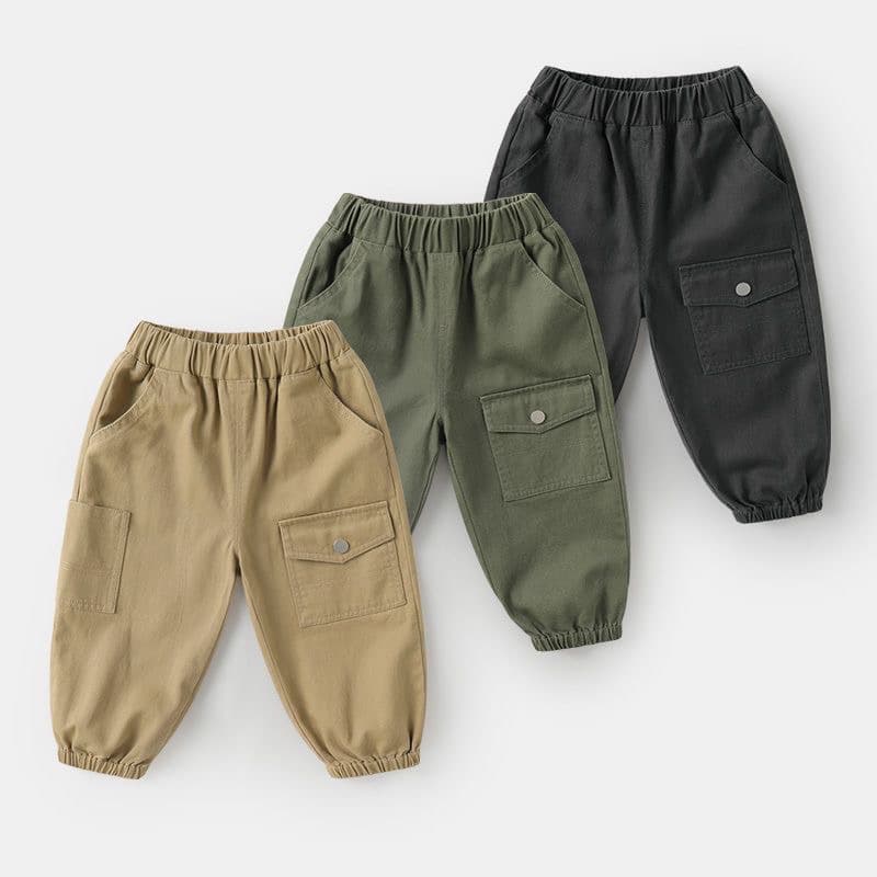 キッズファッション パンツ　カーゴポケット付きバルーンパンツ