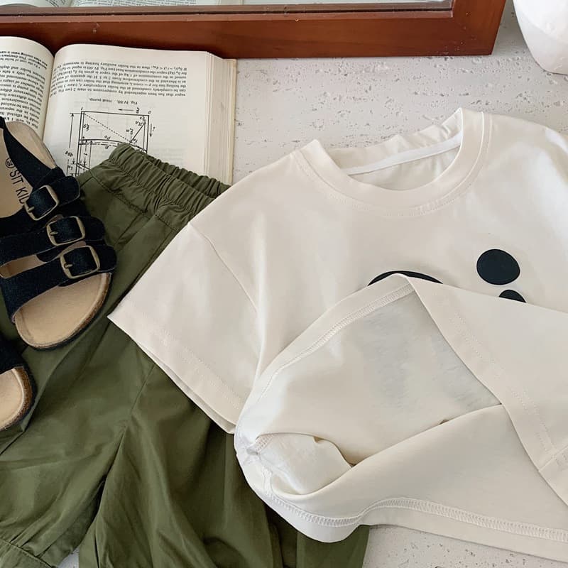 キッズファッション Tシャツ にこにこ笑顔文字プリント半袖Tシャツ