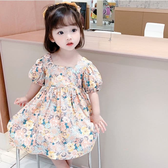 キッズファッション ワンピース 花柄パフスリーブワンピース