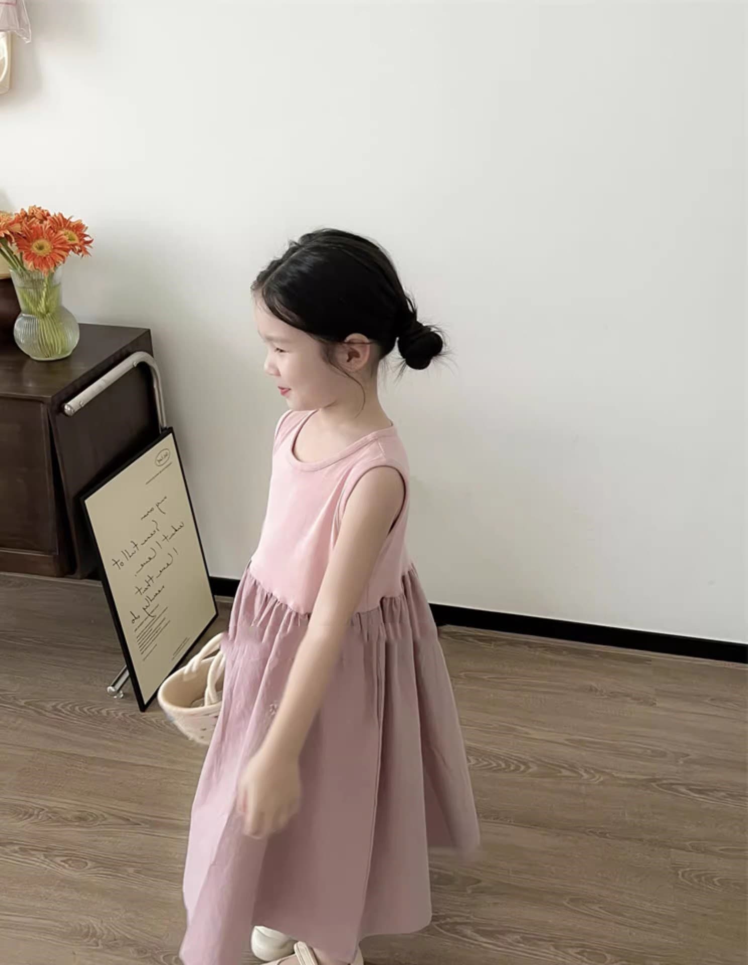 キッズファッション ワンピース 上品切り替えノースリーブロング丈女の子ワンピース