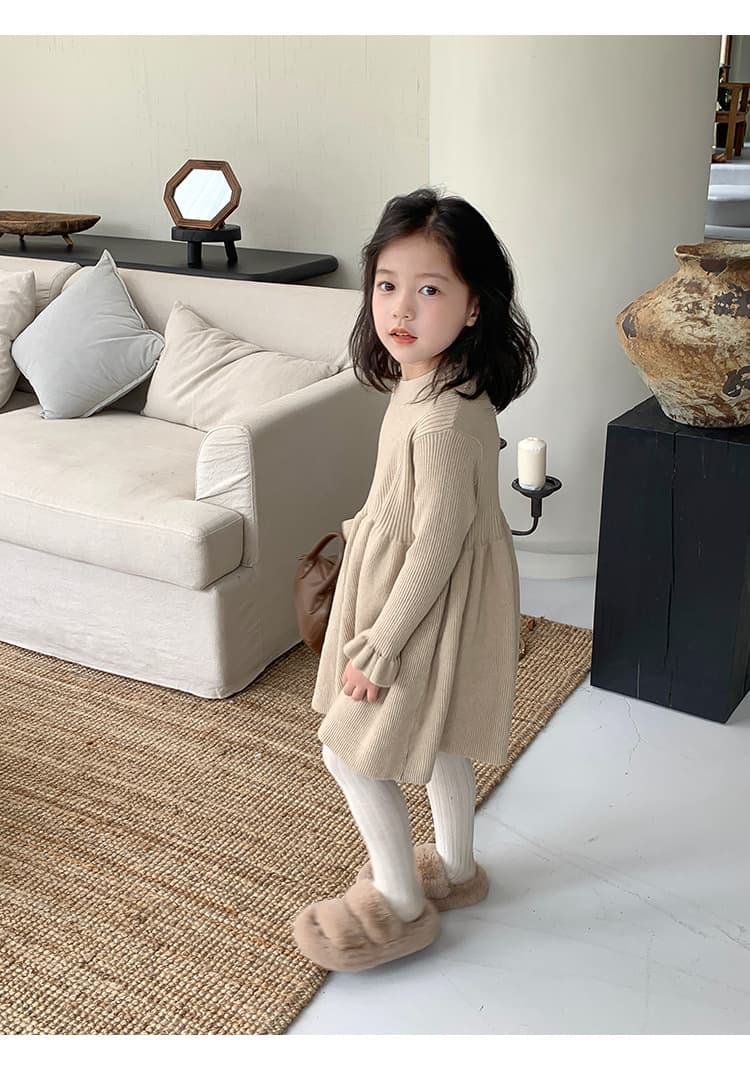 キッズファッション ワンピース 袖口フリル付きニット編みワンピース