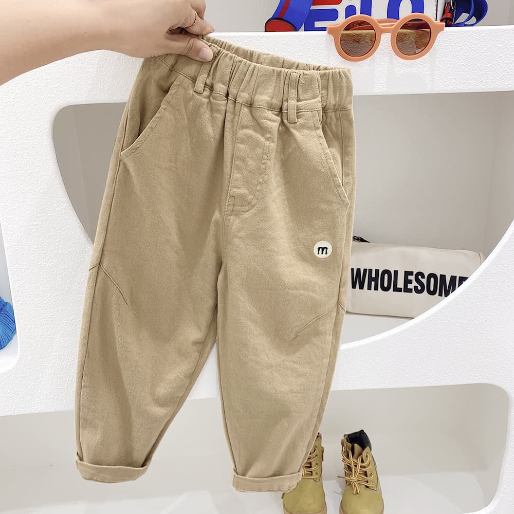 キッズファッション パンツ やわらか素材のゆったりシルエット長ズボン