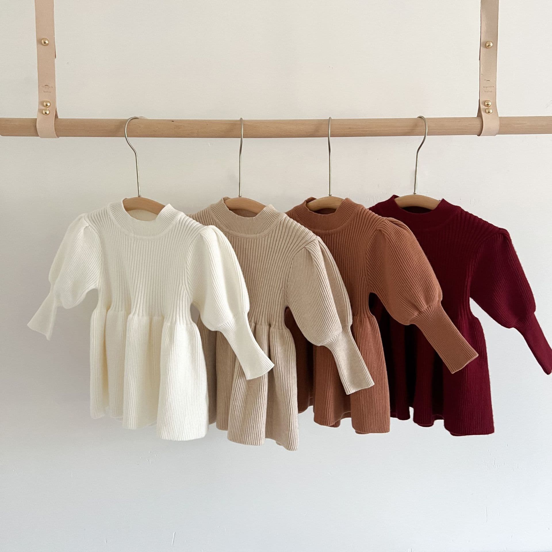 キッズファッション ワンピース リブ編みハイネック長袖ニットワンピース