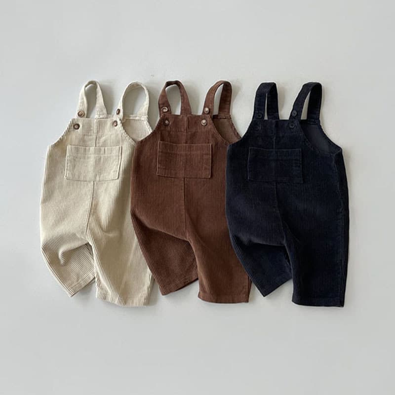 キッズファッション パンツ コーデュロイ素材のサロペットパンツ