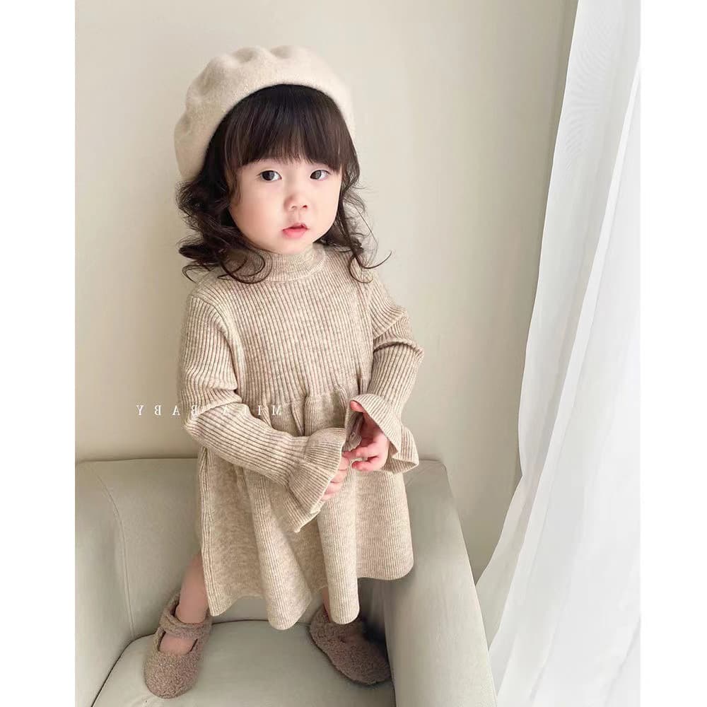 キッズファッション ワンピース リブ編みハイネック長袖ふんわりワンピース