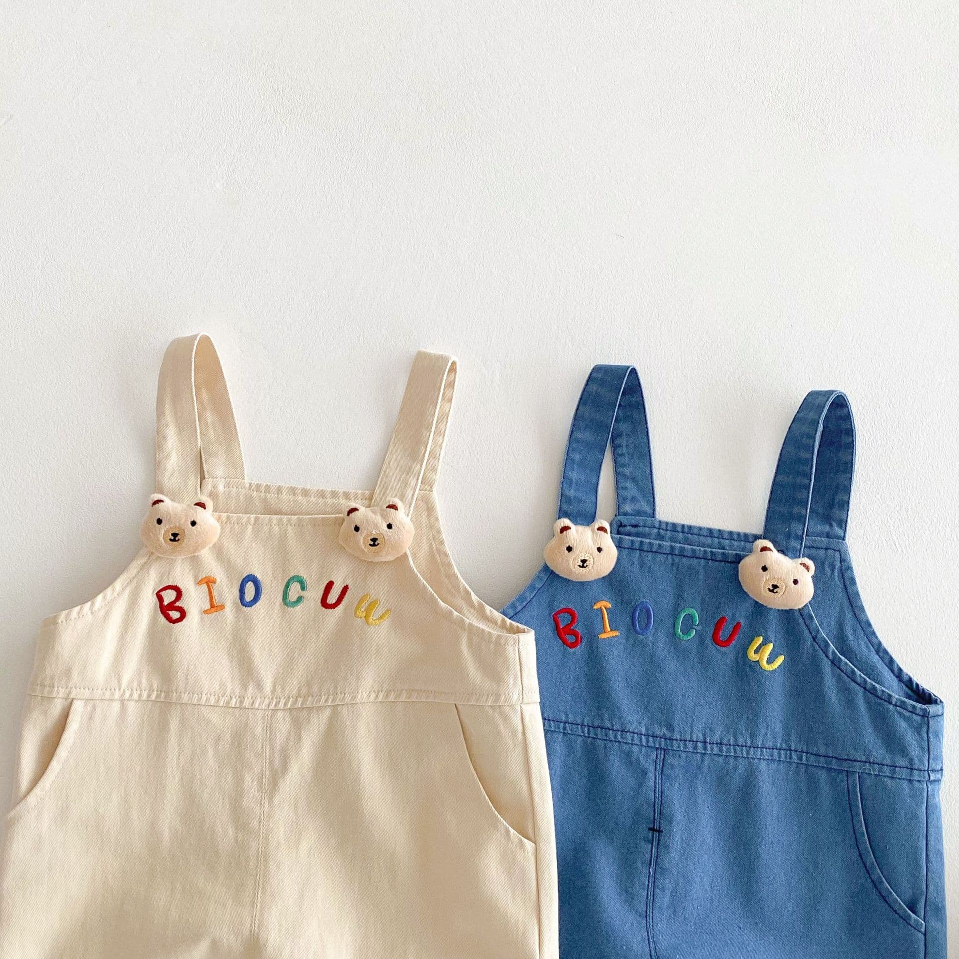キッズファッション パンツ くま耳付きサロペットパンツ