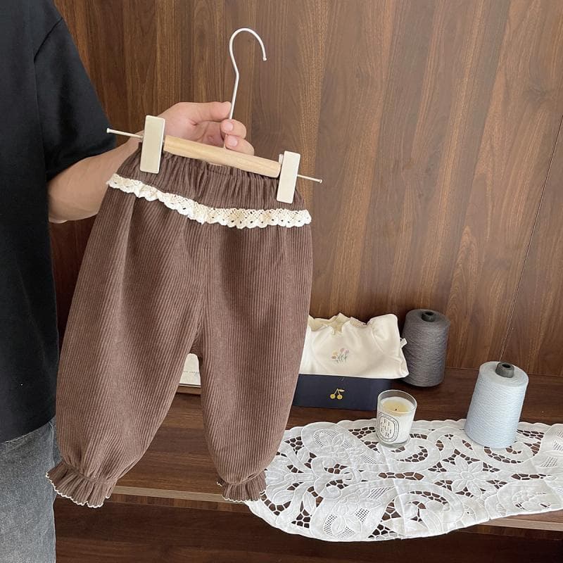 キッズファッション パンツ レース付きコーデュロイブルマ風パンツ