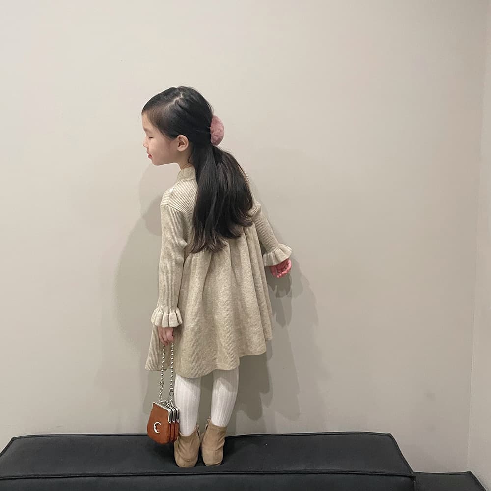 キッズファッション ワンピース リブ編み長袖ふんわりフレア袖ワンピース
